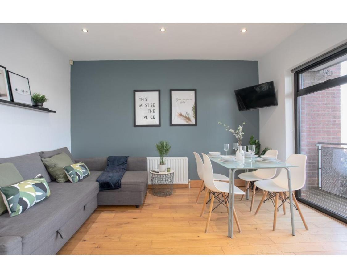 Central Belfast Apartments Eden ภายนอก รูปภาพ