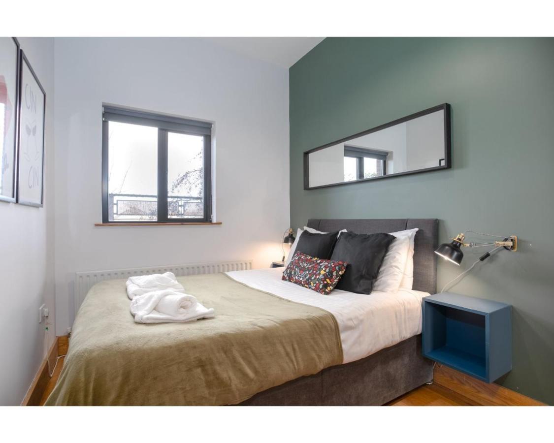 Central Belfast Apartments Eden ภายนอก รูปภาพ