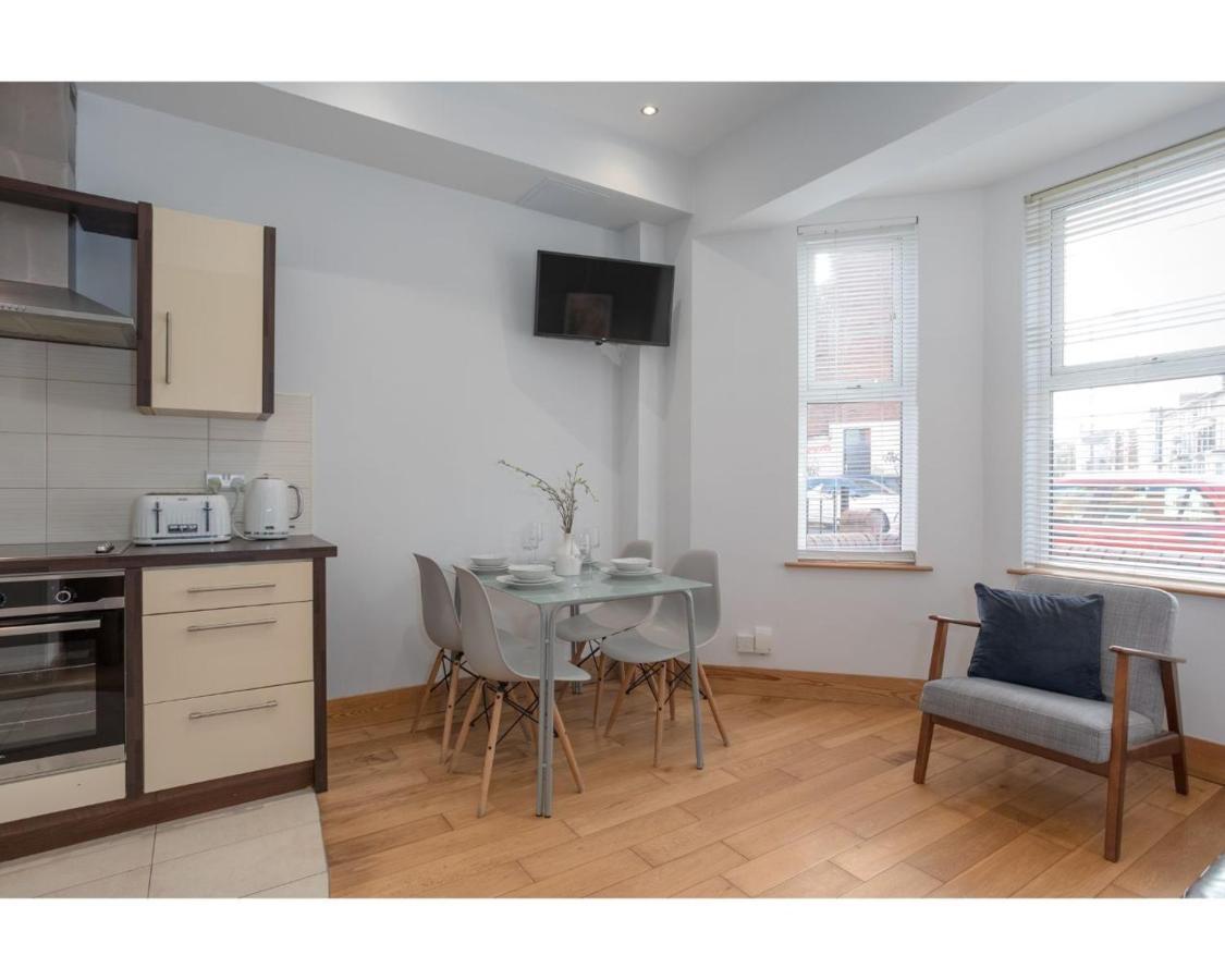 Central Belfast Apartments Eden ภายนอก รูปภาพ
