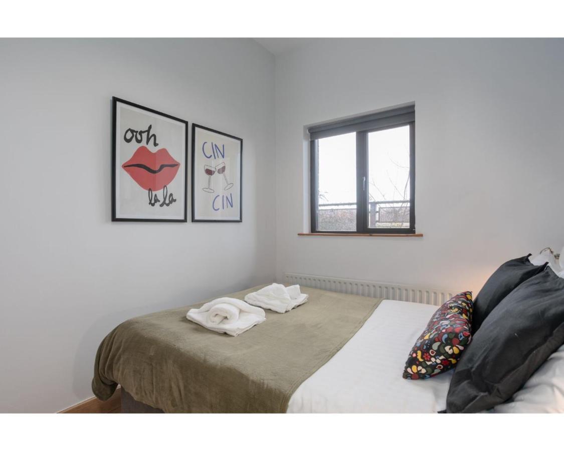 Central Belfast Apartments Eden ภายนอก รูปภาพ