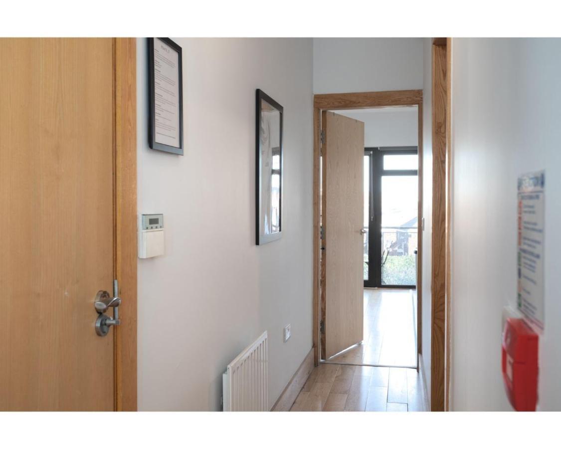 Central Belfast Apartments Eden ภายนอก รูปภาพ